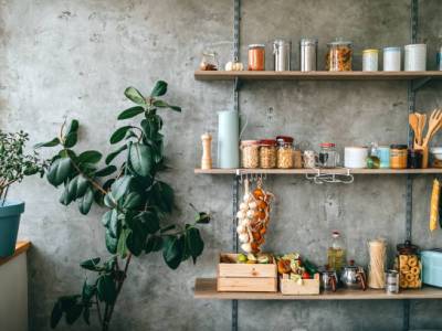 Les indispensables du placard végétal : liste complète pour une alimentation saine et variée